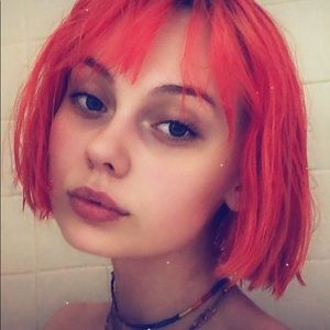 Meet your Posher, Perrie